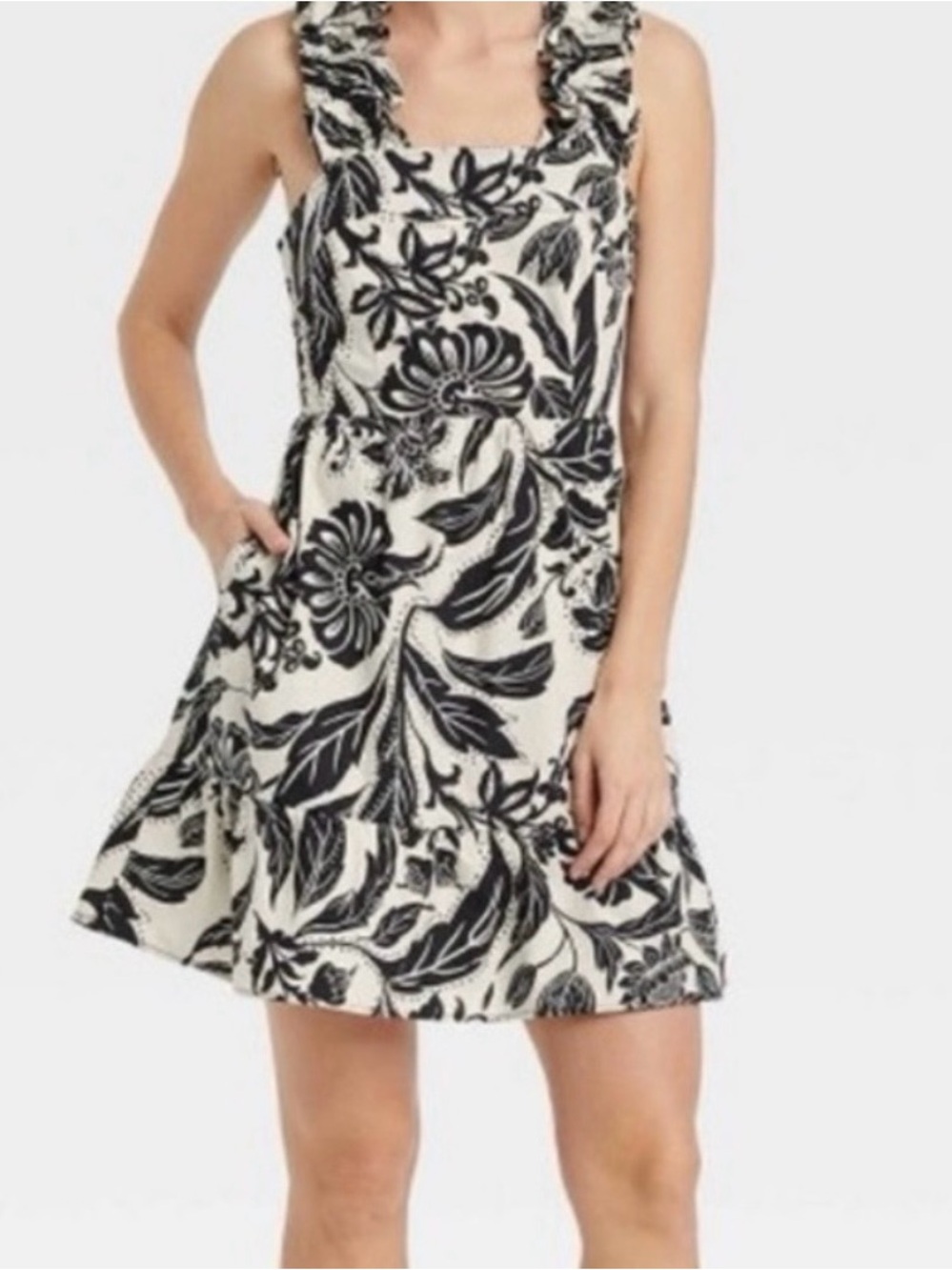 Who Wore What XL Black and White Tropical Ruffled Sleeveless Mini Dress